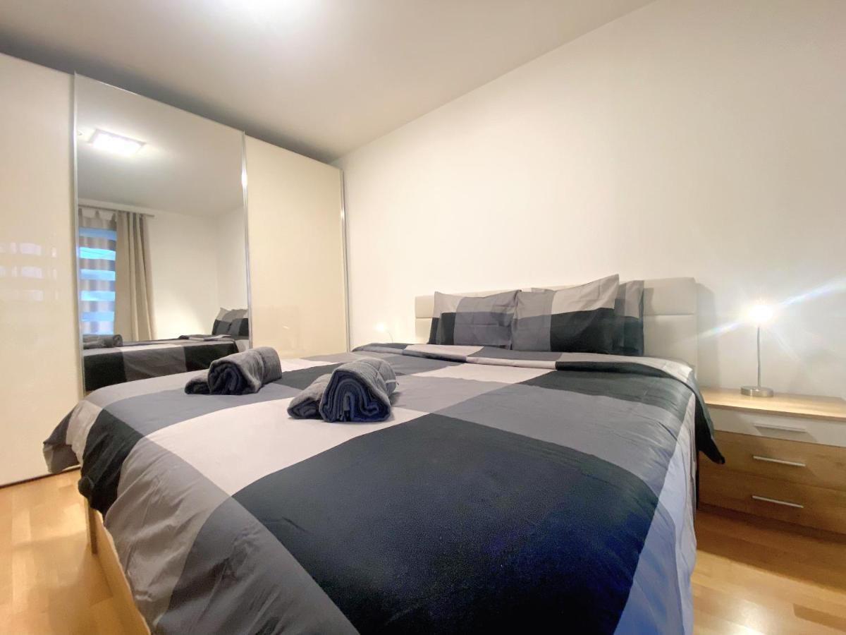 Near Lake Spacious & Furnished Beautiful Apartment ウィーン エクステリア 写真